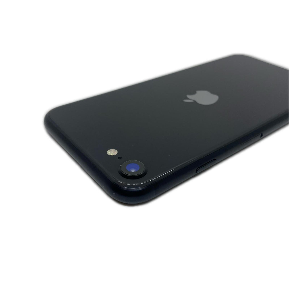 【全額返金保証】【最速発送】Apple iPhone iPhone SE（第2世代） 128GB ブラック docomo SIMフリー 白ロム 動作確認済 81%