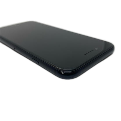 【全額返金保証】【最速発送】Apple iPhone iPhone SE（第2世代） 128GB ブラック docomo SIMフリー 白ロム 動作確認済 81%