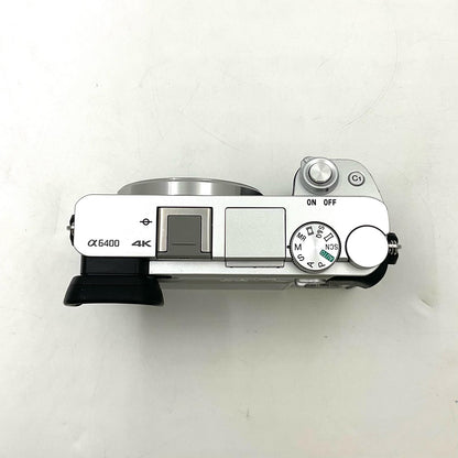 【全額返金保証】【最速発送】Sony デジタル一眼 α6400 ILCE-6400 ボディ シルバー 美品 動作確認済
