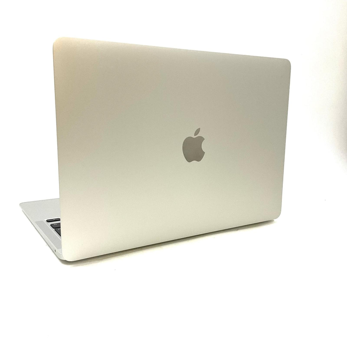 【全額返金保証】【最速発送】Apple MacBook Air 13インチ 2020 Apple M1 16GB 256GB シルバー 95% 美品 動作確認済