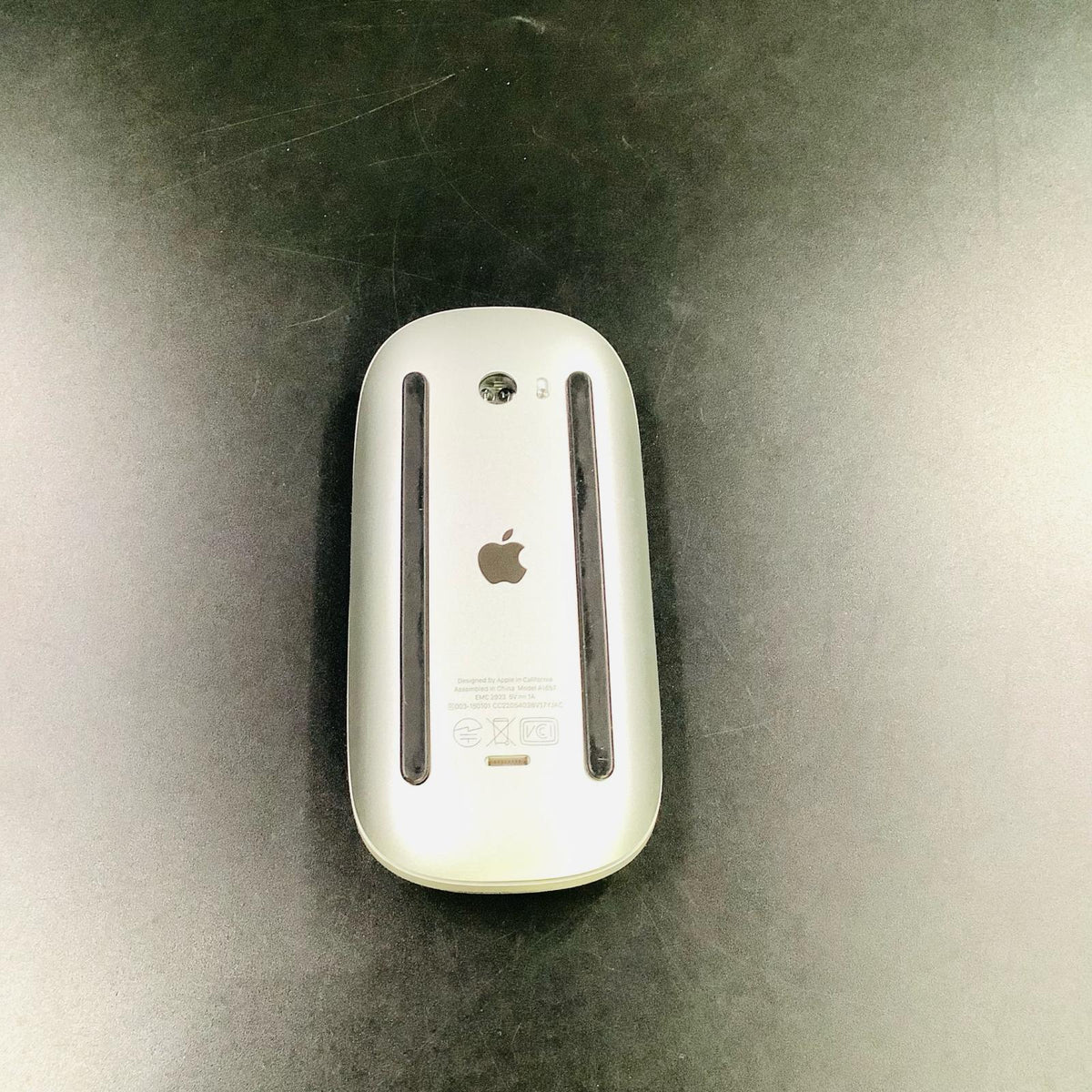 【全額返金保証】【最速発送】Apple Magic Mouse 2 A1657 美品 動作確認済