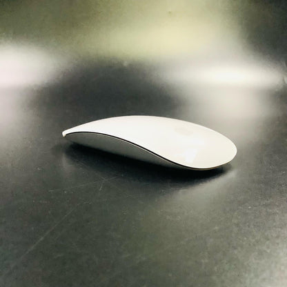【全額返金保証】【最速発送】Apple Magic Mouse 2 A1657 美品 動作確認済