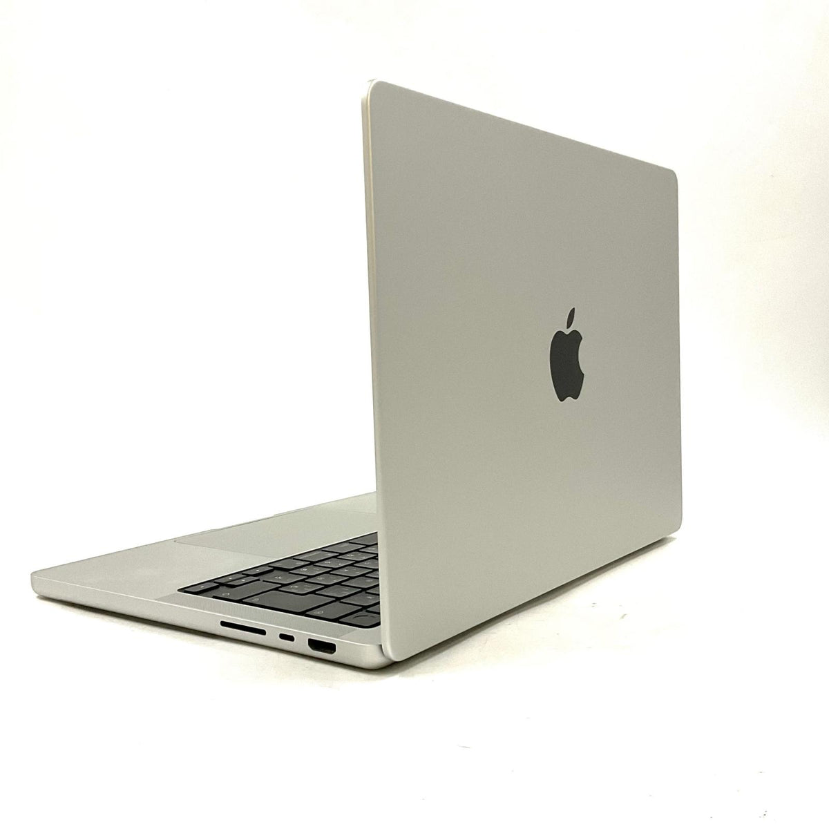 【全額返金保証】【最速発送】Apple MacBook Pro 14インチ 2021 Apple M1 Pro 16GB 512GB シルバー 91% 美品 動作確認済