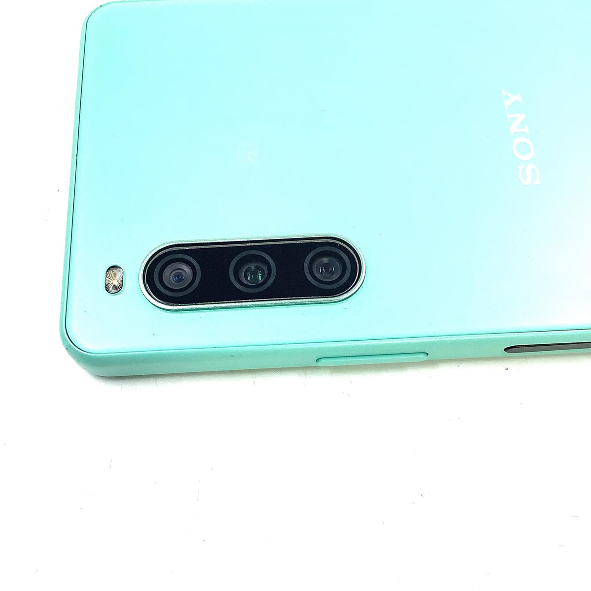【全額返金保証】【最速発送】Sony Xperia 10 IV 128GB ミント docomo SIMフリー SO-52C 白ロム 動作確認済