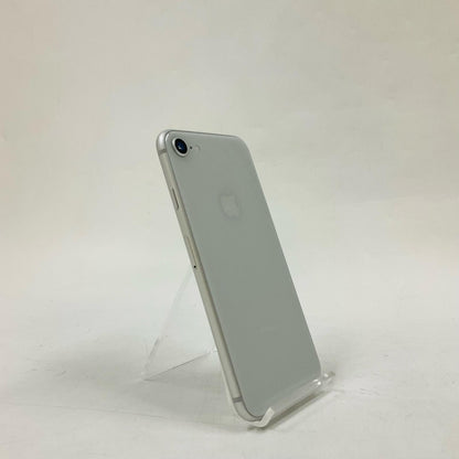 【全額返金保証】【最速発送】Apple iPhone iPhone 8 64GB シルバー au SIMフリー 白ロム 動作確認済 89%