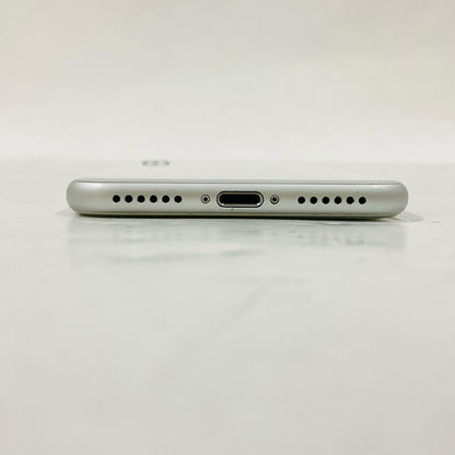 【全額返金保証】【最速発送】Apple iPhone iPhone 8 64GB シルバー au SIMフリー 白ロム 動作確認済 89%