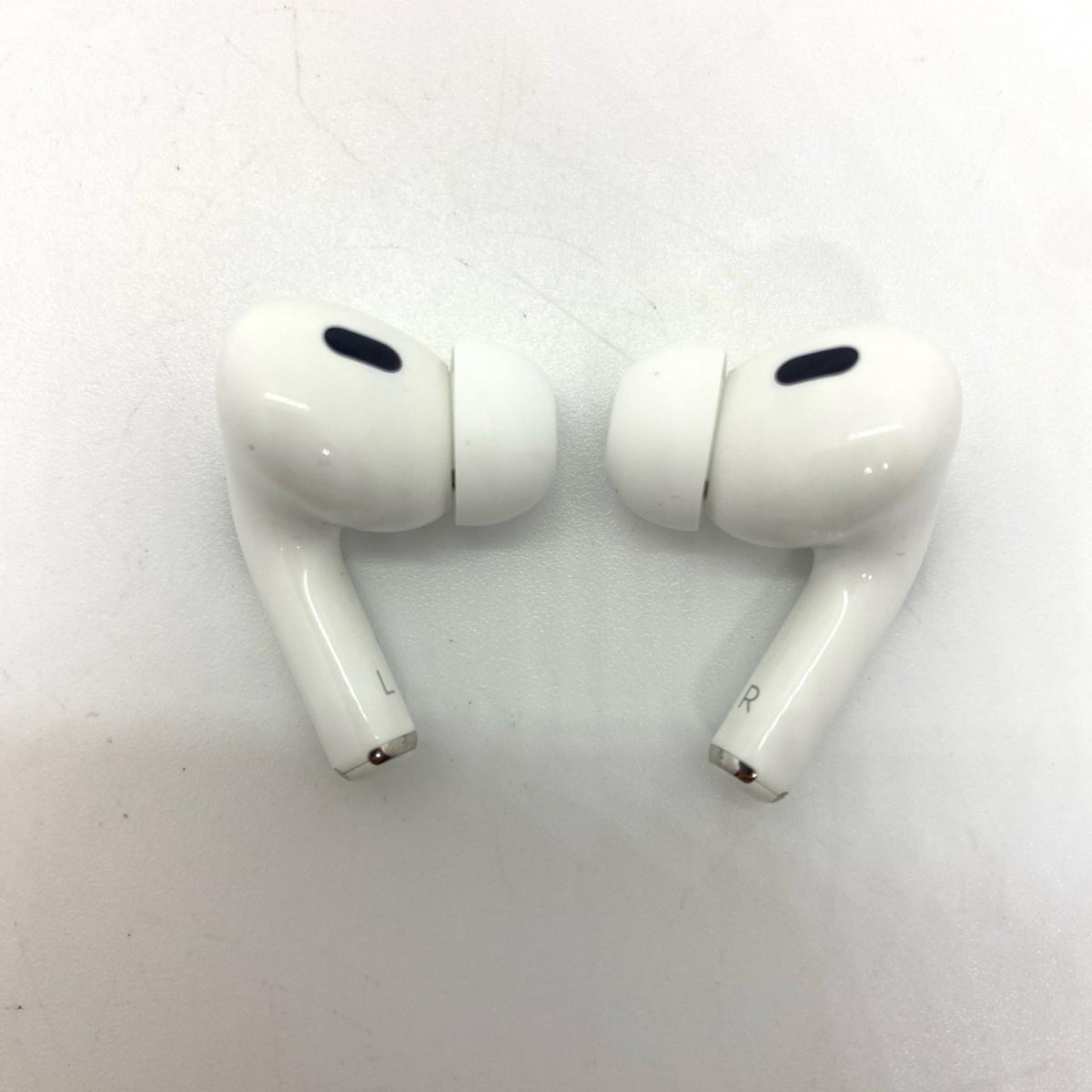 【全額返金保証】【最速発送】Apple AirPods Pro (第２世代）with MagSafe Charging Case (USB-C) 美品 動作確認済