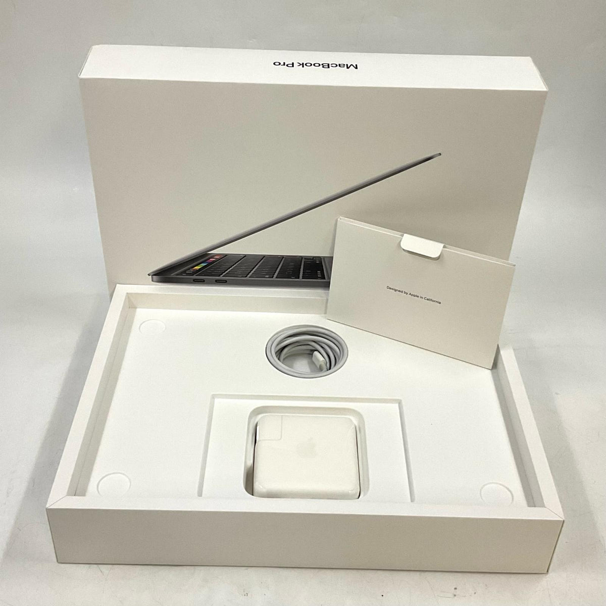 【全額返金保証】【最速発送】Apple MacBook Pro 13.3インチ 2020 クアッドコア intel core i5 16GB 512GB スペースグレイ 80% 動作確認済