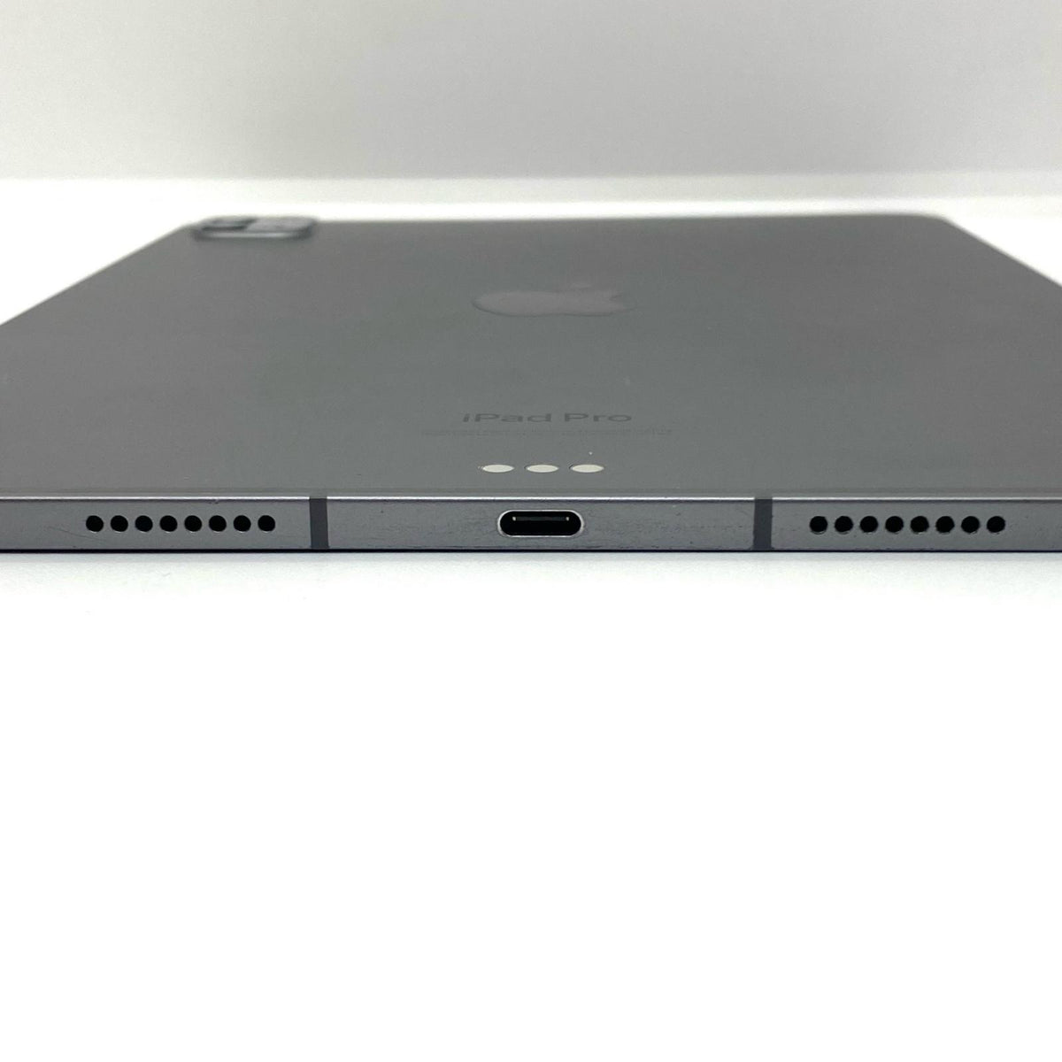 【全額返金保証】【最速発送】Apple iPad Pro 11インチ 第4世代 256GB スペースグレイ WiFi+Cellular au SIMフリー 白ロム 動作確認済