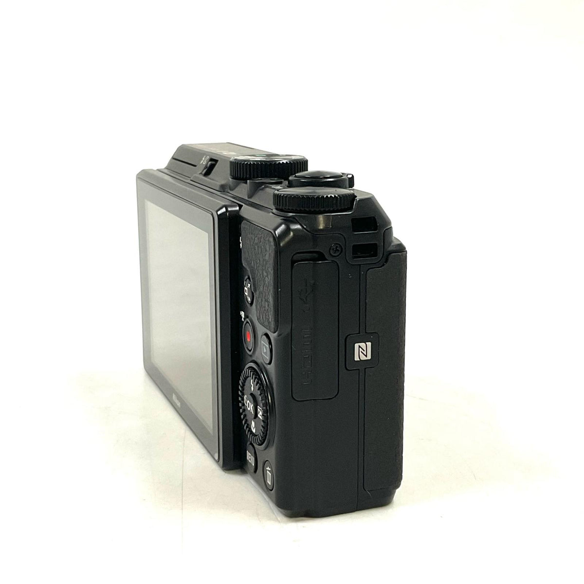 【全額返金保証】【最速発送】Nikon コンパクトデジタルカメラ COOLPIX A900 [ブラック] 美品 動作確認済