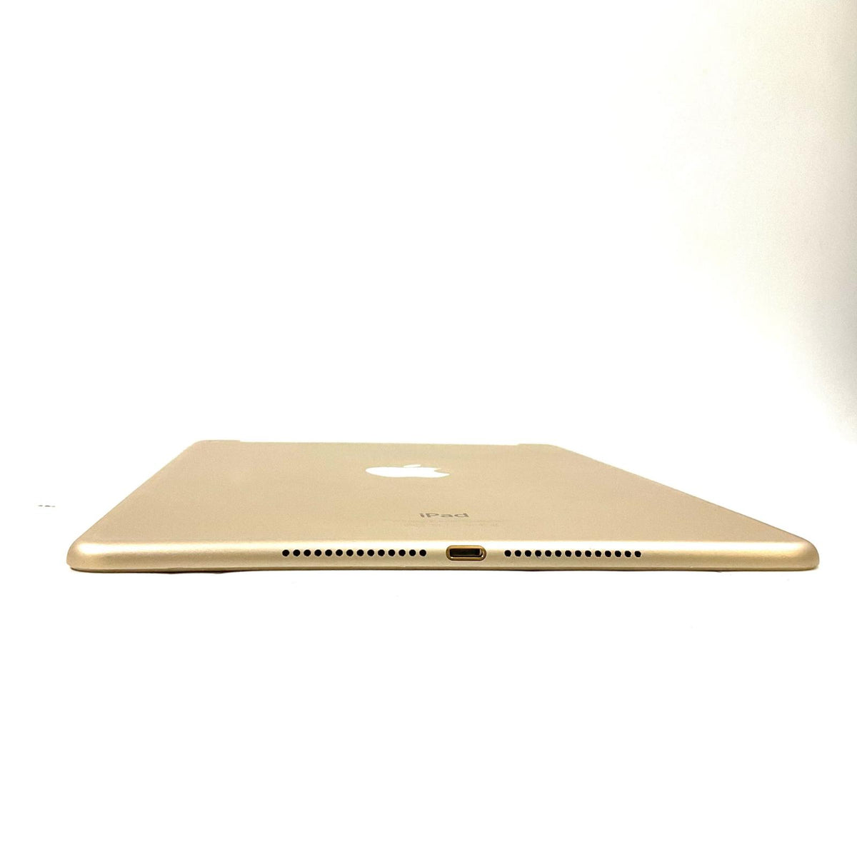 【全額返金保証】【最速発送】Apple iPad Air 9.7インチ 第2世代 32GB ゴールド WiFi+Cellular docomo 白ロム 動作確認済