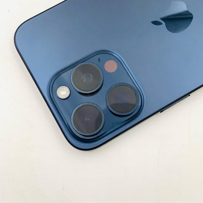 【全額返金保証】【最速発送】Apple iPhone iPhone 15 Pro Max 256GB ブルーチタニウム docomo 白ロム 動作確認済 77%