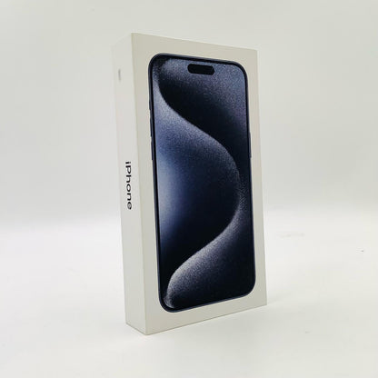 【全額返金保証】【最速発送】Apple iPhone iPhone 15 Pro Max 256GB ブルーチタニウム docomo 白ロム 動作確認済 77%