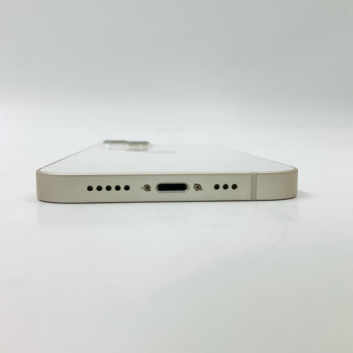 【全額返金保証】【最速発送】Apple iPhone iPhone 13 128GB スターライト Softbank SIMフリー 白ロム 動作確認済 77%
