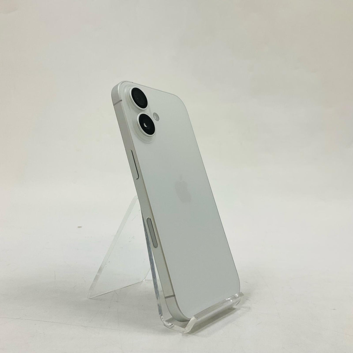 【全額返金保証】【最速発送】Apple iPhone iPhone 16 128GB ホワイト docomo SIMフリー 白ロム 美品 動作確認済 100%