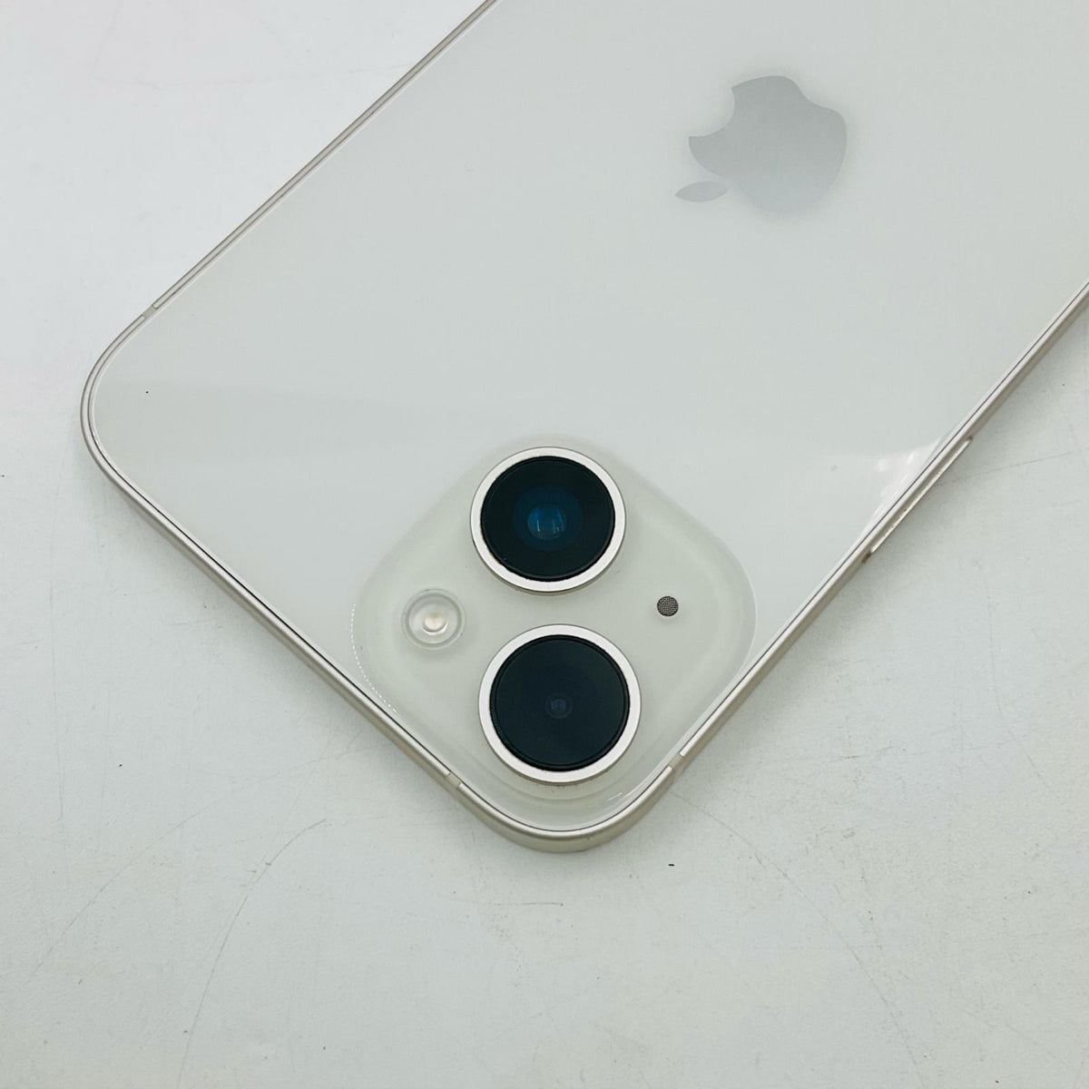 【全額返金保証】【最速発送】Apple iPhone iPhone 14 128GB スターライト 楽天モバイル SIMフリー 白ロム 動作確認済 77%