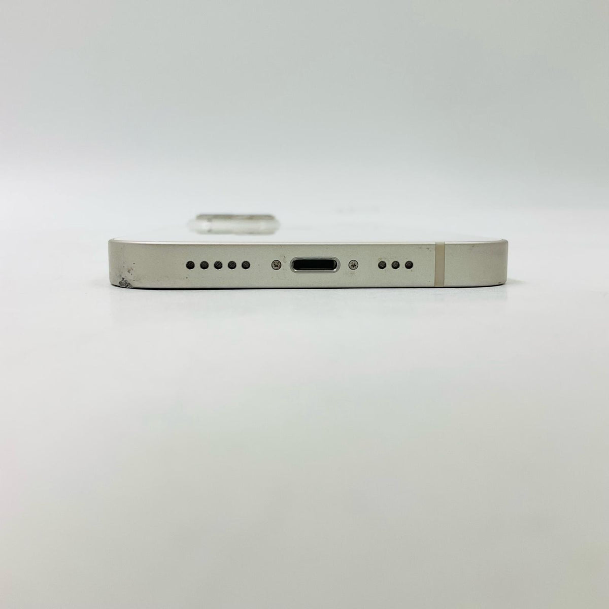 【全額返金保証】【最速発送】Apple iPhone iPhone 14 128GB スターライト 楽天モバイル SIMフリー 白ロム 動作確認済 77%