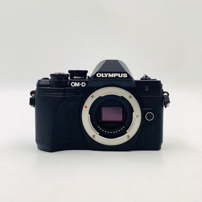 【全額返金保証】【最速発送】OLYMPUS デジタル一眼 OM-D E-M10 Mark III ボディ [ブラック] 動作確認済