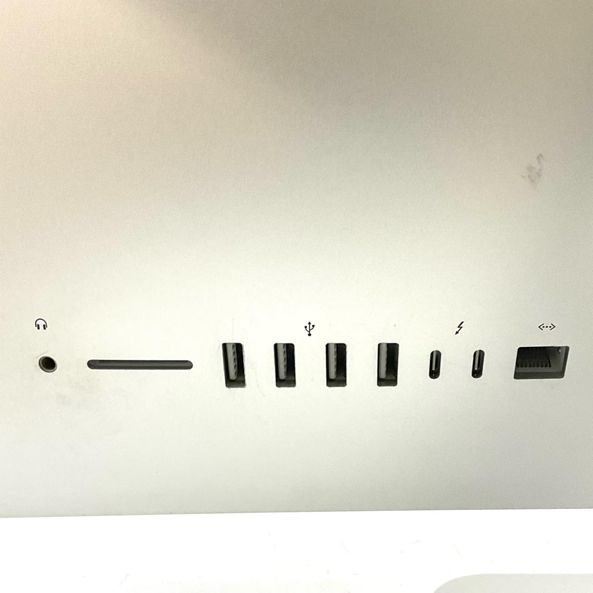 【全額返金保証】【最速発送】Apple iMac 21.5インチ 3.6GHz クアッドコア Intel Core i7 16GB フュージョンドライブ 1TB シルバー 動作確認済