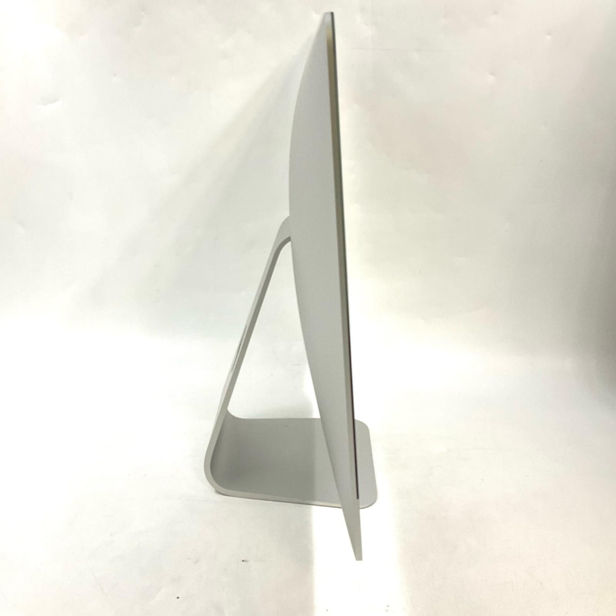 【全額返金保証】【最速発送】Apple iMac 21.5インチ 3.2GHz 6コア Intel Core i7 16GB SSD 1TB シルバー 動作確認済