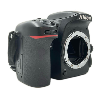 【全額返金保証】【最速発送】Nikon デジタル一眼 D7500 ボディ ブラック 美品 動作確認済