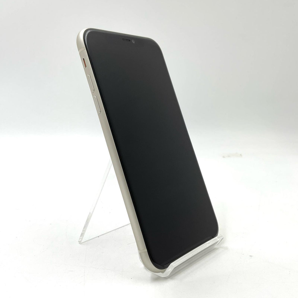【全額返金保証】【最速発送】Apple iPhone iPhone 11 128GB ホワイト docomo 白ロム 美品 動作確認済 85%