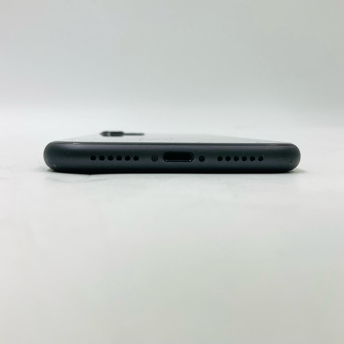 【全額返金保証】【最速発送】Apple iPhone iPhone 11 128GB ブラック docomo 白ロム 動作確認済