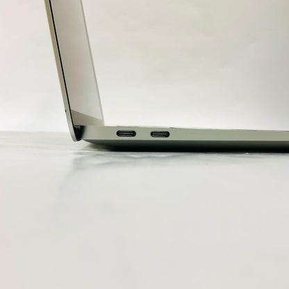 【最速発送】Apple MacBook Air 13.3インチ 2020 Apple M1 16GB 1TB シルバー 81.9%【難有】