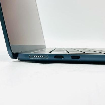 【全額返金保証】【最速発送】Apple MacBook Air 13.6インチ 2022 Apple M2 8GB 256GB ミッドナイト 96.4% 美品 動作確認済