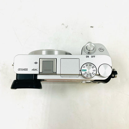 【全額返金保証】【最速発送】Sony デジタル一眼 α6400 ボディ シルバー 美品 動作確認済