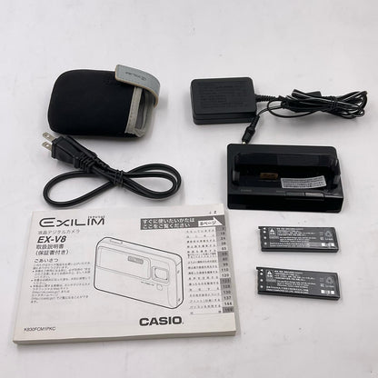 【全額返金保証】【最速発送】CASIO コンパクトデジタルカメラ EXILIM EX-V8 シルバー 動作確認済