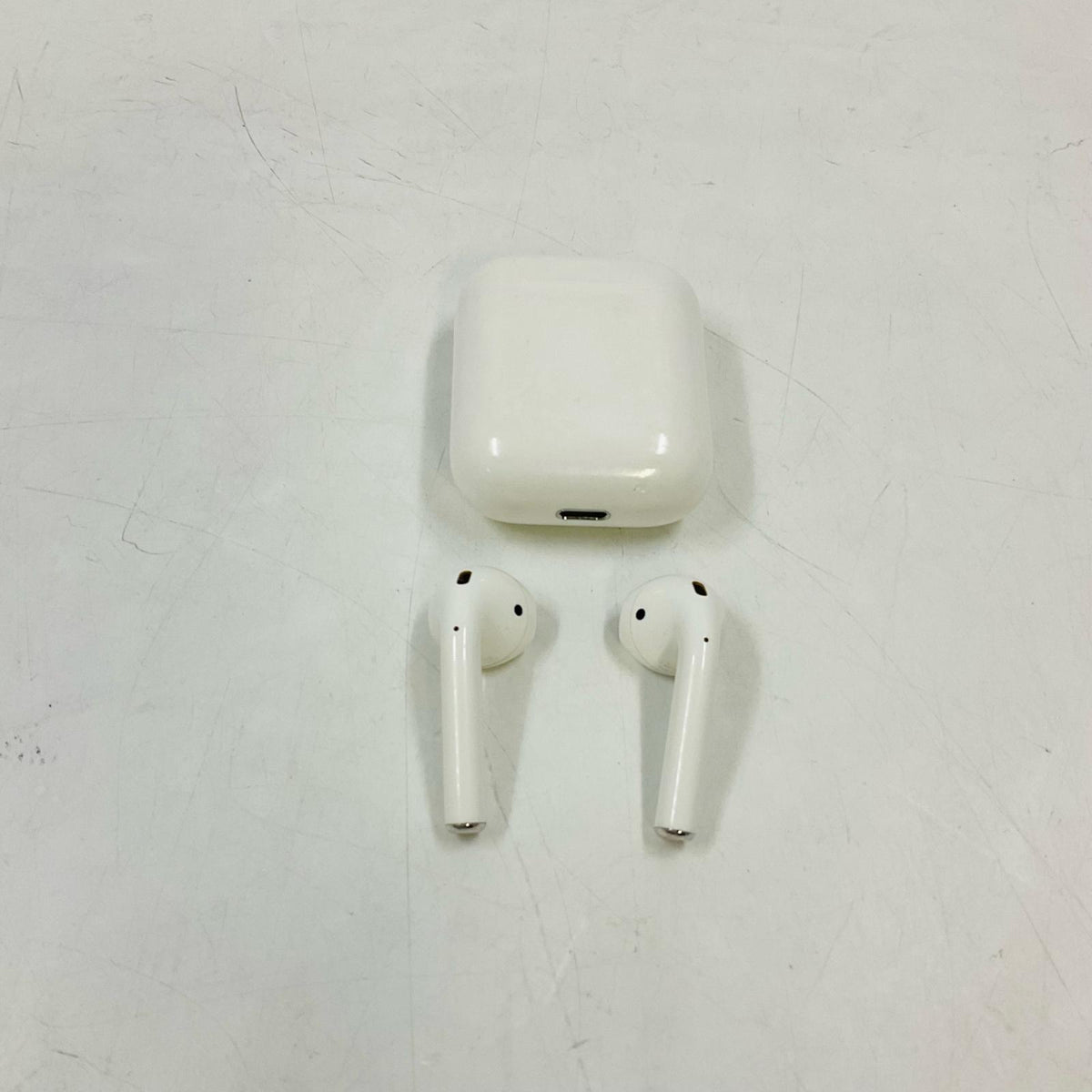 【全額返金保証】【最速発送】Apple AirPods（第2世代） A2031 動作確認済