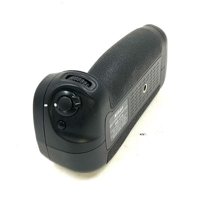 【全額返金保証】【最速発送】Nikon MB-D18 美品 動作確認済