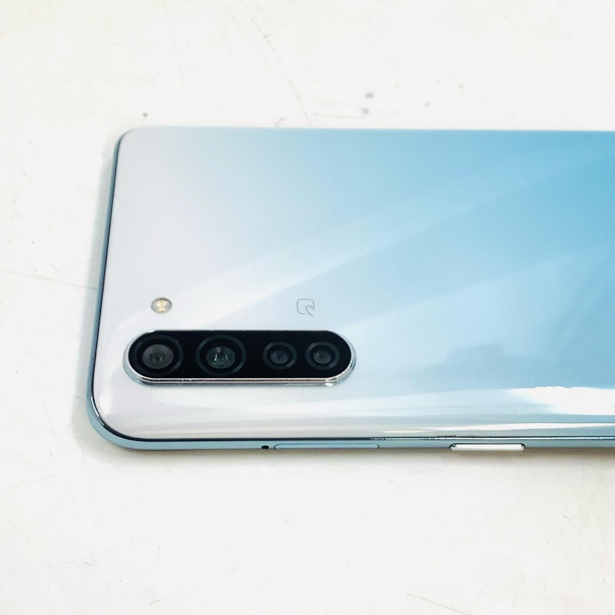 【全額返金保証】【最速発送】OPPO Reno 3 A 128GB ホワイト SIMフリー CPH2013 白ロム 美品 動作確認済