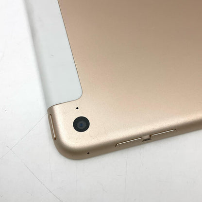 【全額返金保証】【最速発送】Apple iPad Air 9.7インチ 第2世代 16GB ゴールド WiFi+Cellular docomo 白ロム 美品 動作確認済