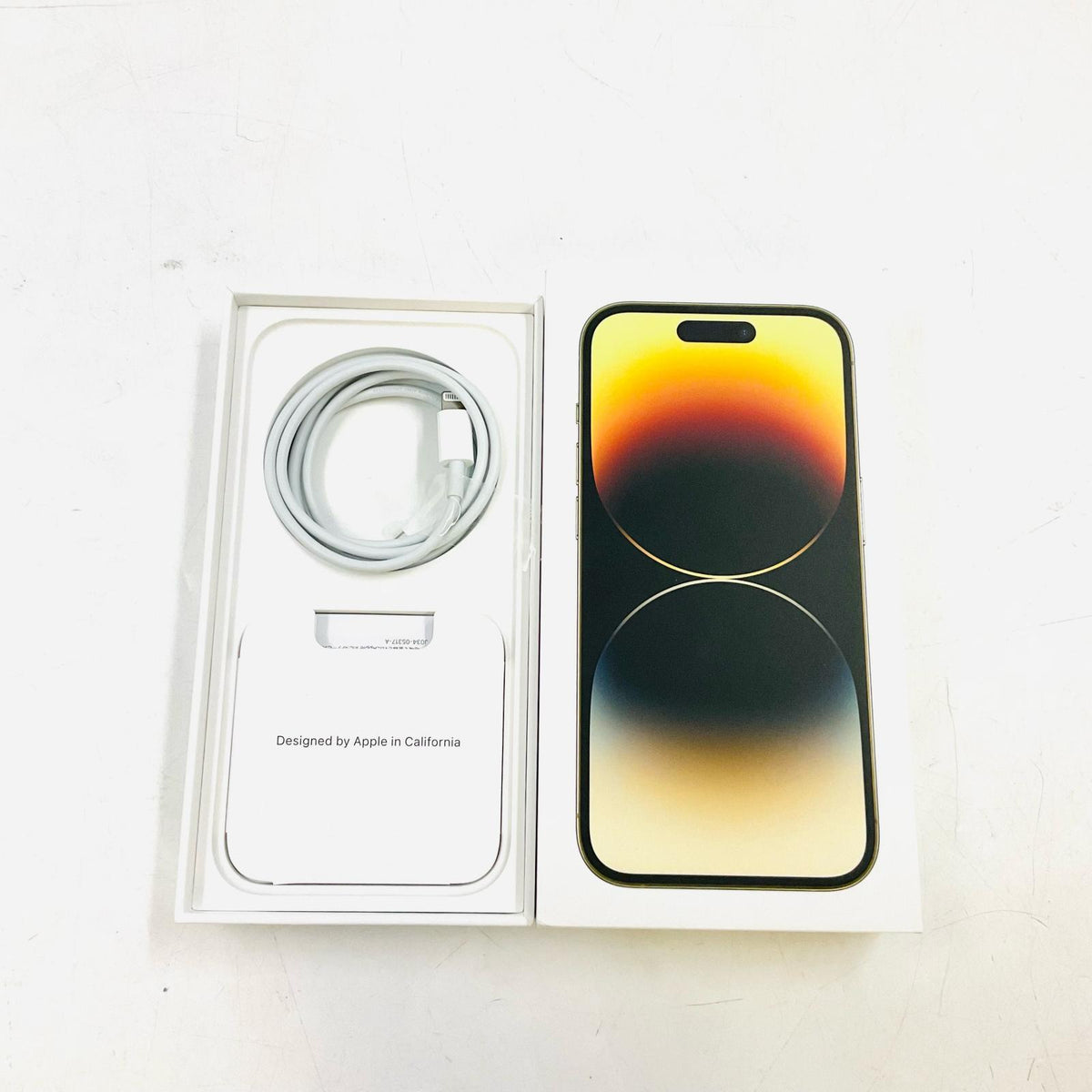 【全額返金保証】【最速発送】Apple iPhone iPhone Pro 14 256GB ゴールド Softbank 白ロム 動作確認済 86%