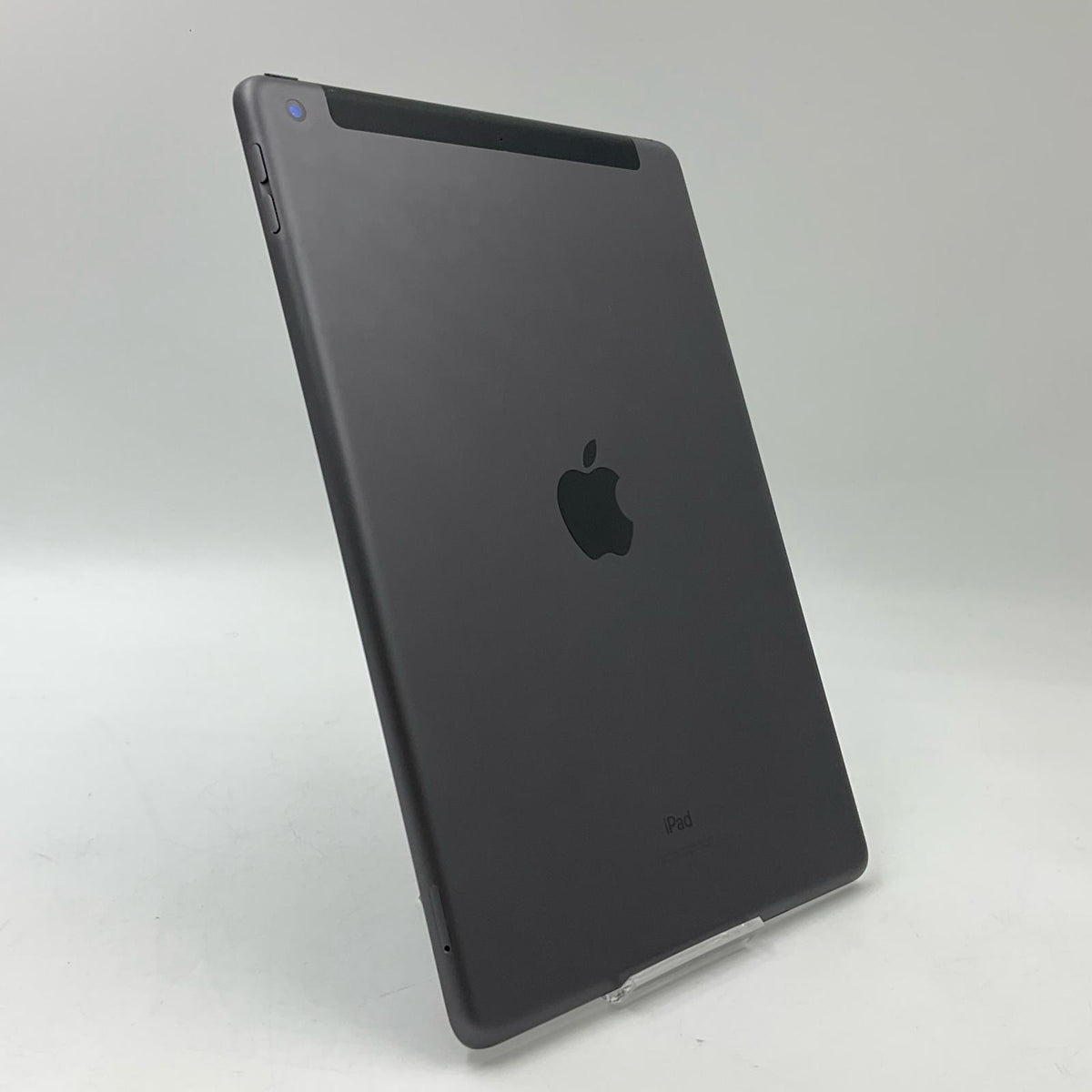 【全額返金保証】【最速発送】Apple iPad iPad 10.2インチ 第7世代 32GB スペースグレイ WiFi+Cellular Softbank 白ロム 美品 動作確認済