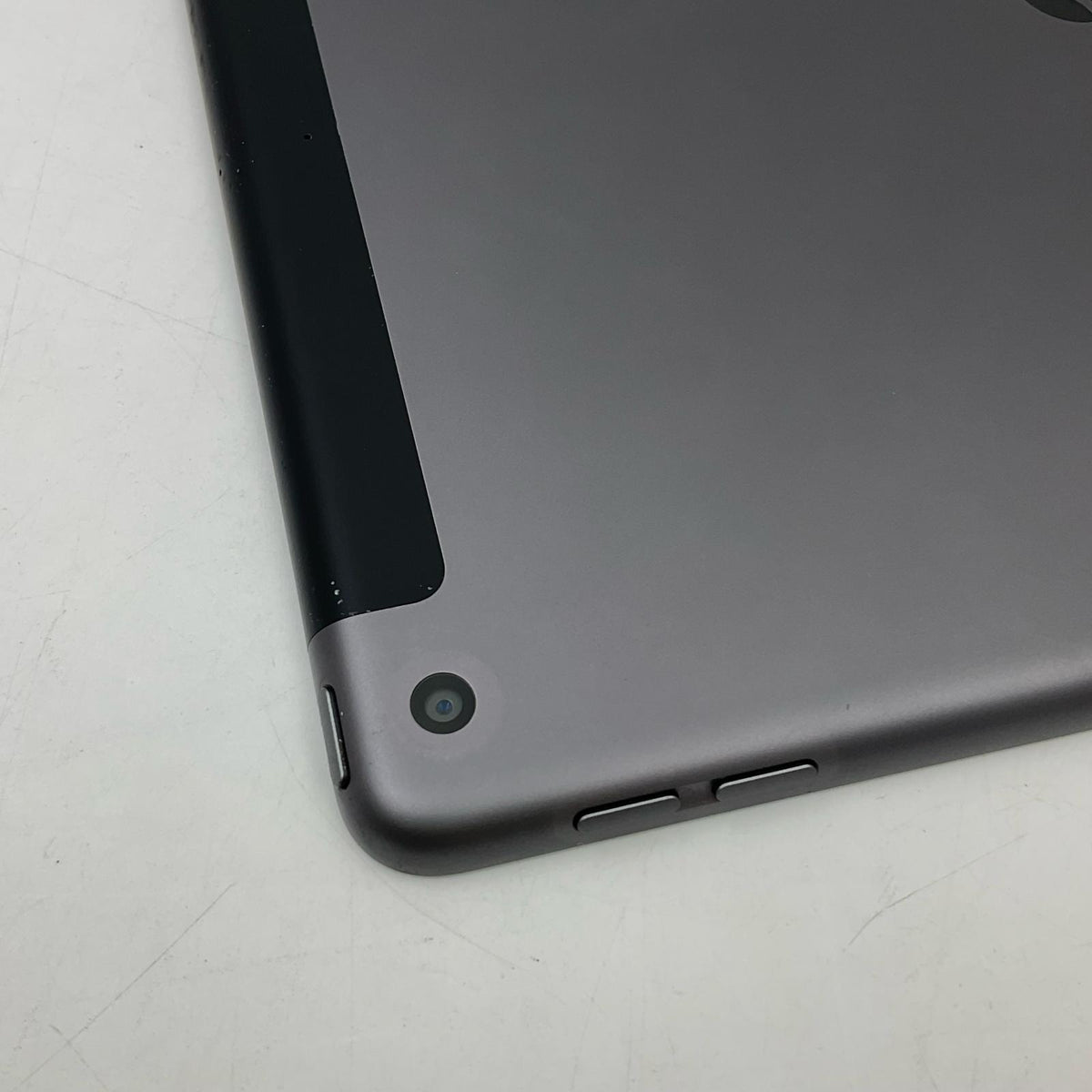 【全額返金保証】【最速発送】Apple iPad iPad 10.2インチ 第7世代 32GB スペースグレイ WiFi+Cellular Softbank 白ロム 美品 動作確認済