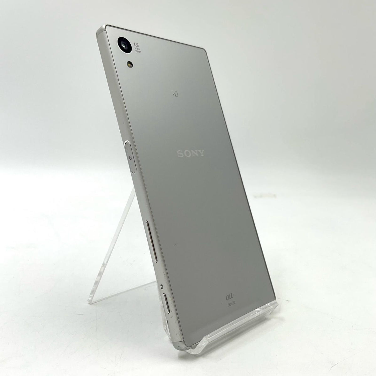【全額返金保証】【最速発送】Sony Xperia Z5 32GB シルバー au SOV32 白ロム 動作確認済