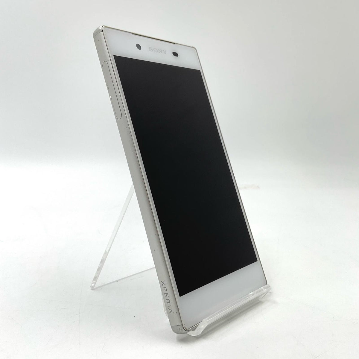 【全額返金保証】【最速発送】Sony Xperia Z5 32GB シルバー au SOV32 白ロム 動作確認済