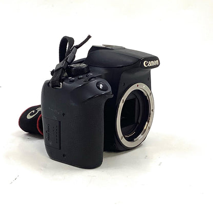 【全額返金保証】【最速発送】Canon デジタル一眼 EOS Kiss X10i ボディ ブラック 動作確認済