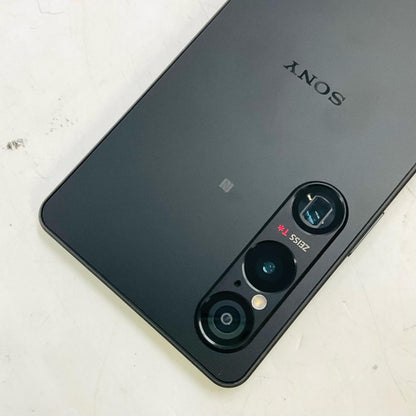 【最速発送】 Xperia 1 VI 256GB ブラック系 au SOG13 白ロム【難有】
