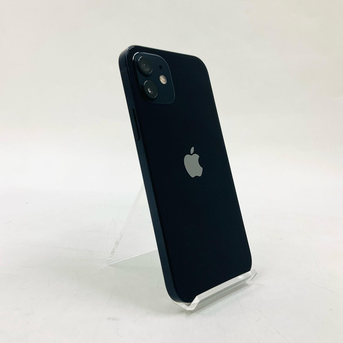 【全額返金保証】【最速発送】Apple iPhone iPhone 12 64GB ブラック docomo SIMフリー 白ロム 動作確認済 75%