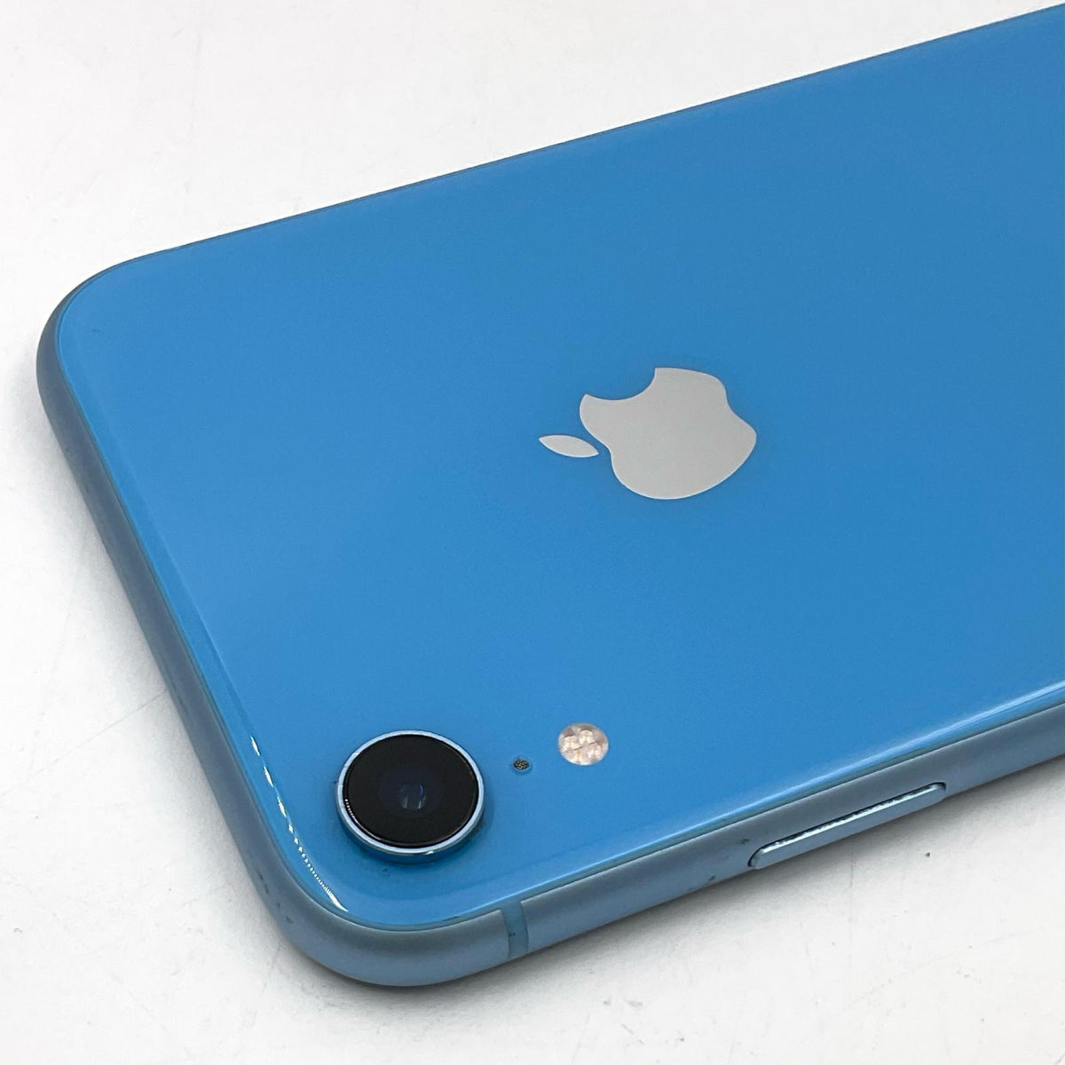 【全額返金保証】【最速発送】Apple iPhone iPhone Xr 64GB ブルー docomo 白ロム 動作確認済 78%