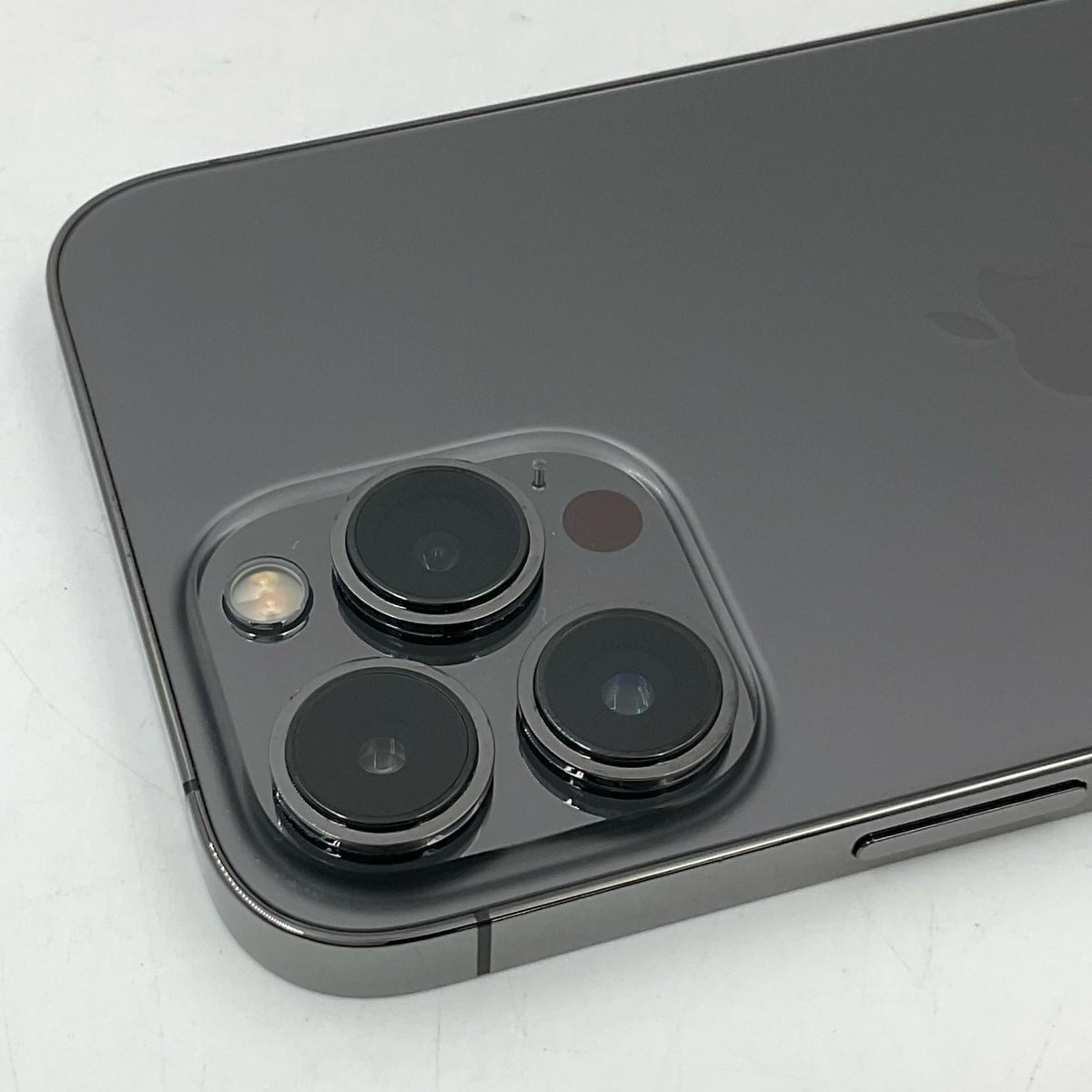 【全額返金保証】【最速発送】Apple iPhone iPhone 13 Pro Max 256GB グラファイト SIMフリー 白ロム 動作確認済 79%