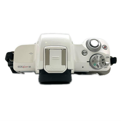 【全額返金保証】【最速発送】Canon デジタル一眼 EOS Kiss M ボディ ホワイト 美品 動作確認済
