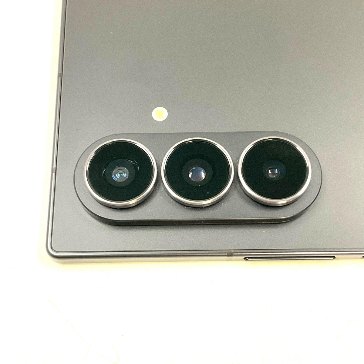【全額返金保証】【最速発送】SAMSUNG Galaxy Z Fold7 256GB ジェットブラック docomo SIMフリー SC-56F 白ロム 超美品 動作確認済