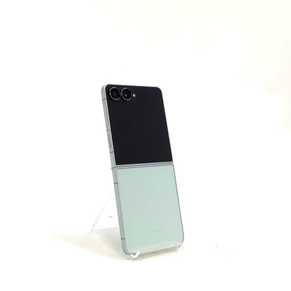 【全額返金保証】【最速発送】SAMSUNG Galaxy Z Flip7 256GB ミント SIMフリー SM-F766Q 白ロム 美品 動作確認済