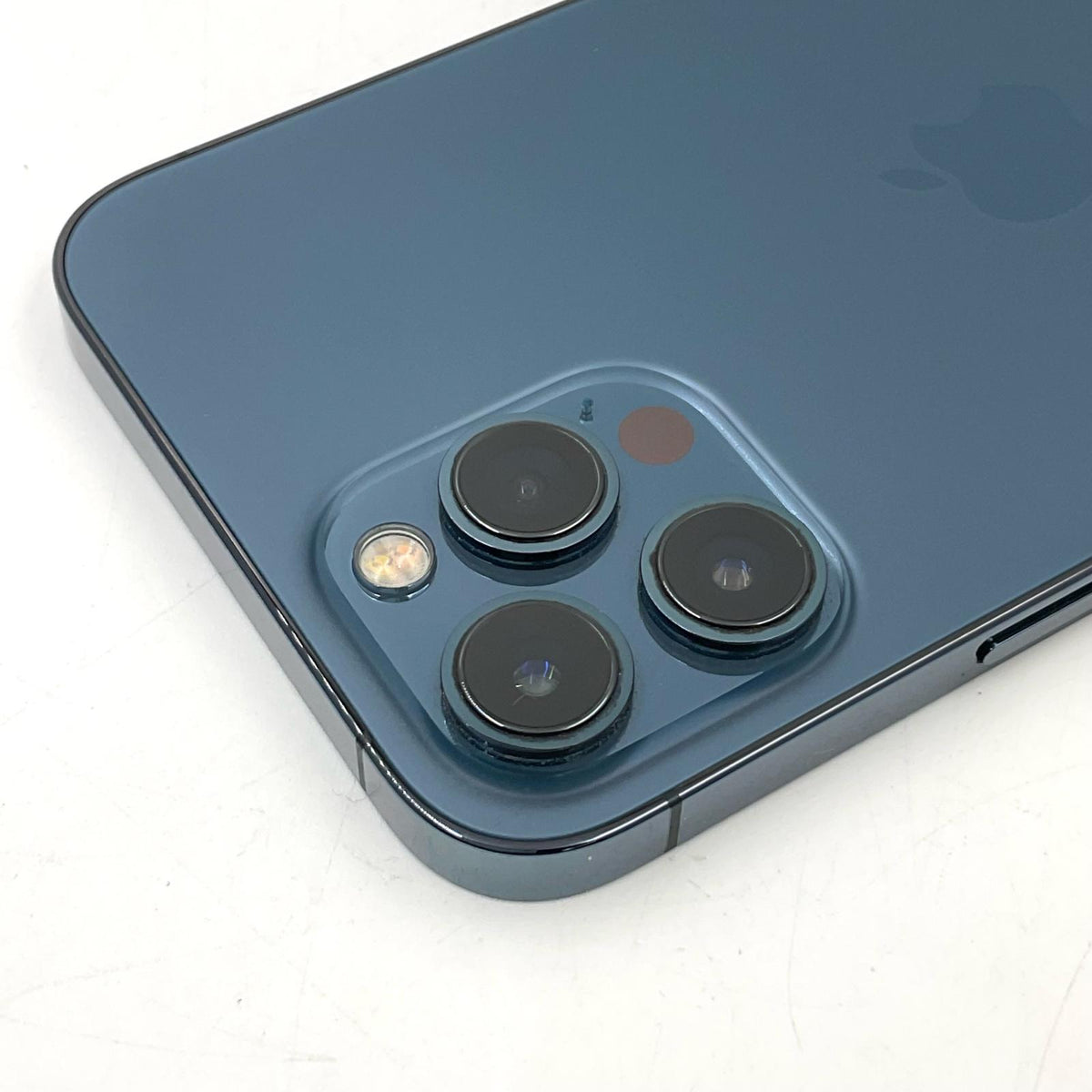 【最速発送】Apple iPhone iPhone 12 Pro Max 256GB パシフィックブルー docomo 白ロム【難有】 100%