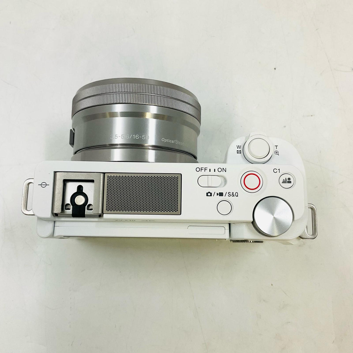 【全額返金保証】【最速発送】Sony デジタル一眼 VLOGCAM ZV-E10K パワーズームレンズキット ホワイト 美品 動作確認済